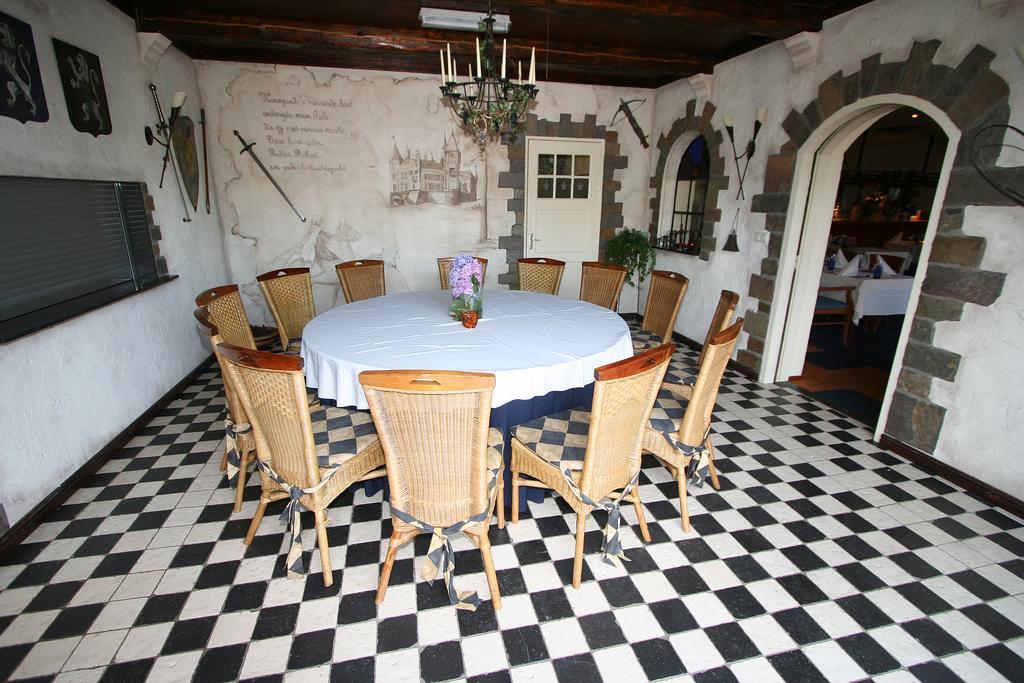 Oke Hotel De Leygraaf Heeswijk Dinther Уден Екстериор снимка