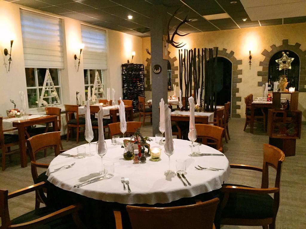 Oke Hotel De Leygraaf Heeswijk Dinther Уден Екстериор снимка
