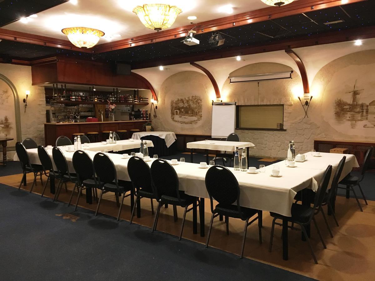 Oke Hotel De Leygraaf Heeswijk Dinther Уден Екстериор снимка